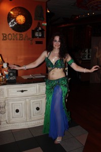 Bellydance by Amartia belly dancing in restaurants